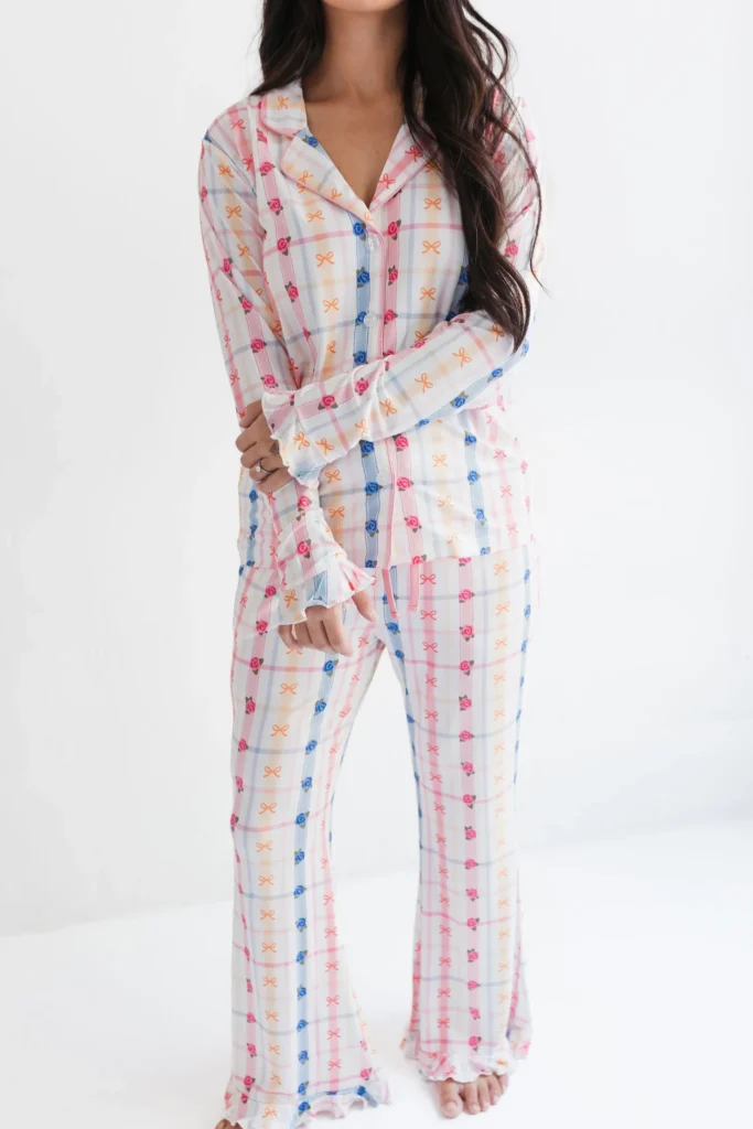 Matching Outfits for Newborn and Mom